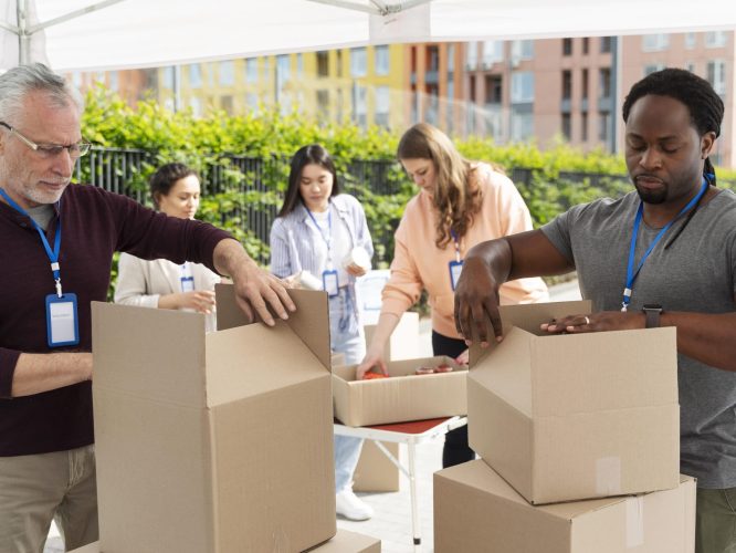 charity-foodbank-volunteer-group (1)